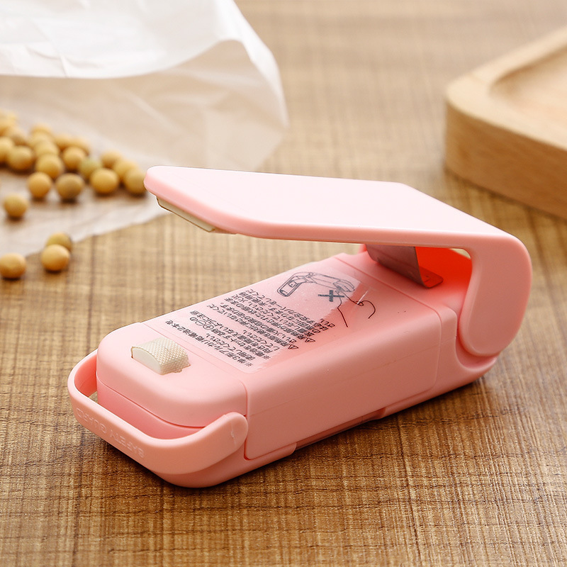 Dụng cụ hàn miếng túi mini cầm tay dùng pin nhiều màu_máy hàn miếng túi dùng pin dụng cụ kẹp hàn miệng túi mini cầm tay dụng cụ kẹp hàn túi ni lông