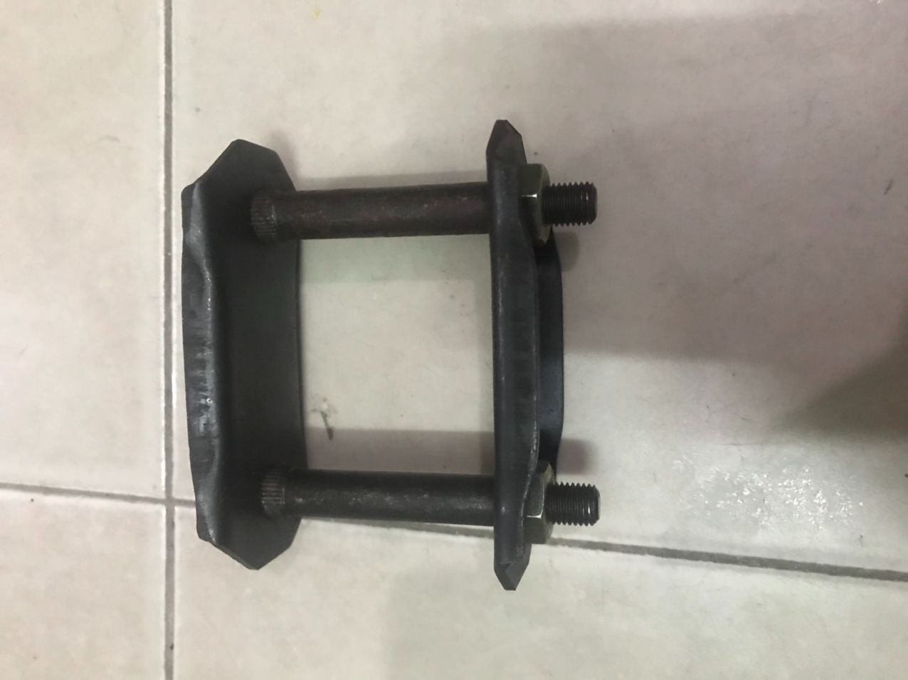 Quang treo nhíp suzuki , Daewoo , Thaco Tải 750kg trở xuống