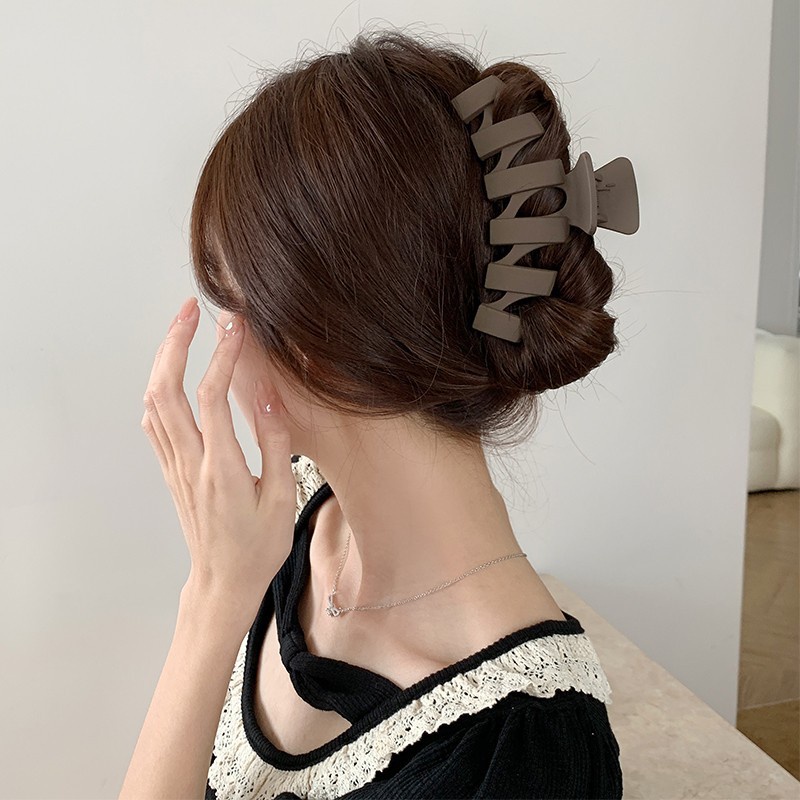 Kẹp tóc càng cua NOVSET kẹp tóc hàn quốc đẹp thiết kế kiểu dáng nhựa nhám có chọn màu Mã #KT_16881