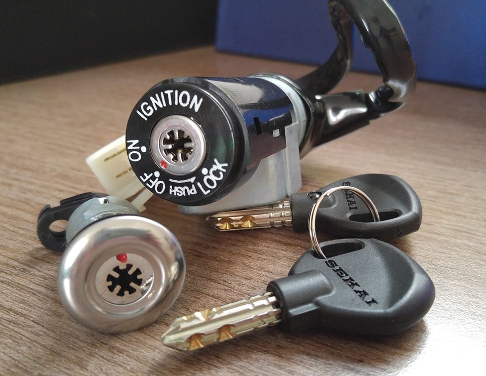 Khóa 8 cạnh  - Cho xe Future 1