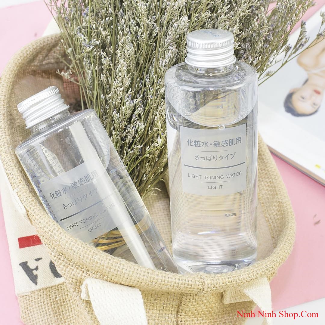 Nước Hoa Hồng Muji Light Toning Water Light 200ml