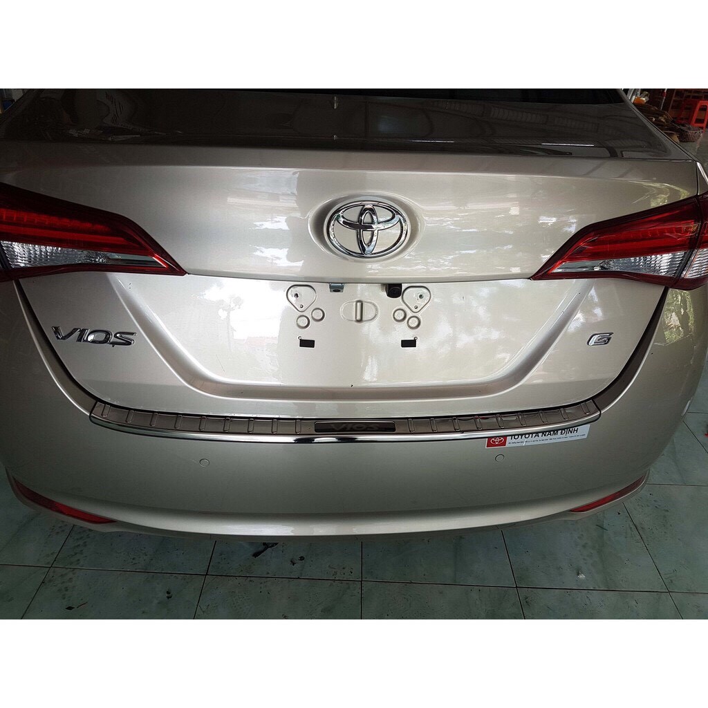 Toyota vios 2019-2021 toyota vios 2019 ốp bậc cốp ngoài inox cao cấpo cấp