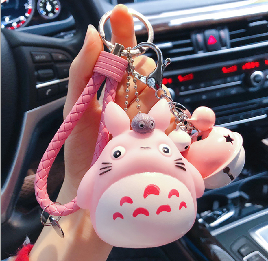 Móc khóa Totoro hồng kèm dây và chuông lớn