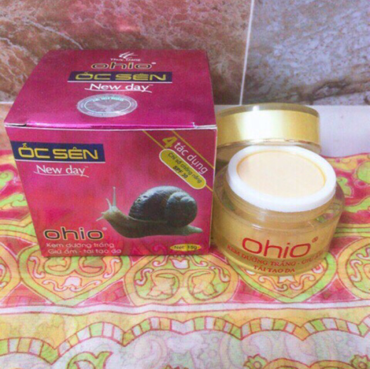 [HCM]KEM DƯỠNG TRẮNG - GIỮ ẨM - TÁI TẠO DA OHIO ỐC SÊN NEWDAY ( 15g )