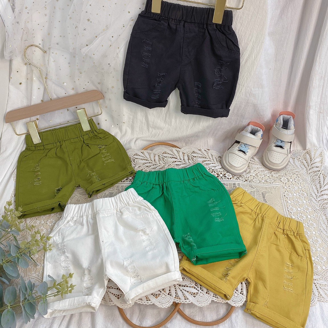 Quần short, quần đùi kaki mềm mát cho bé