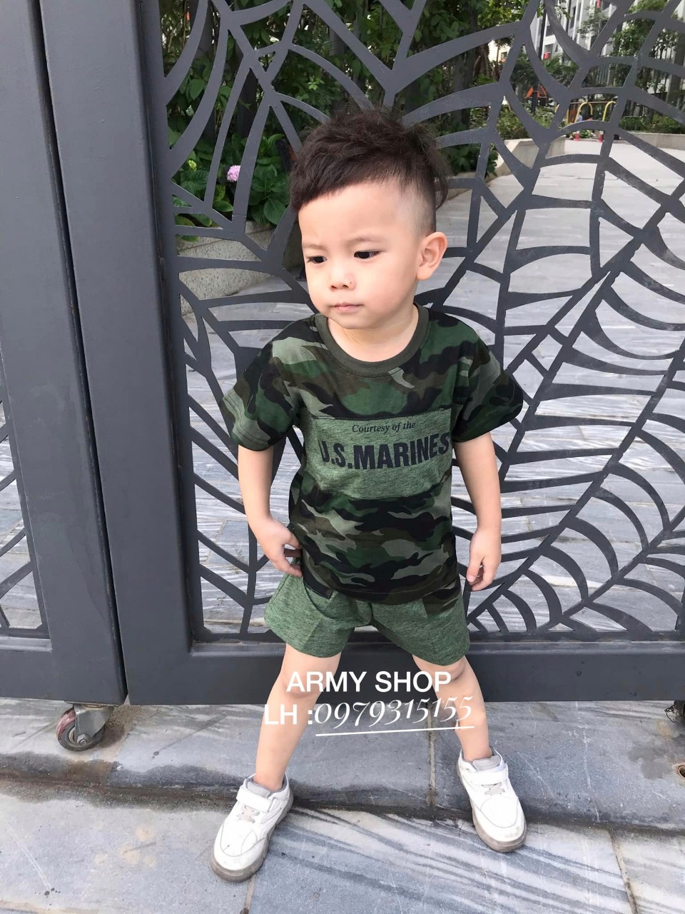 Bộ quần áo phông rằn ri trẻ em