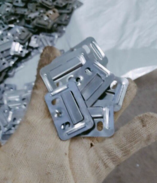 Ke nẹp tấm ốp , 100 chiếc , ke nẹp innox, ke ốp tường pvc, ke liên kết lam sóng, Bát kẹp cố định, ke inox
