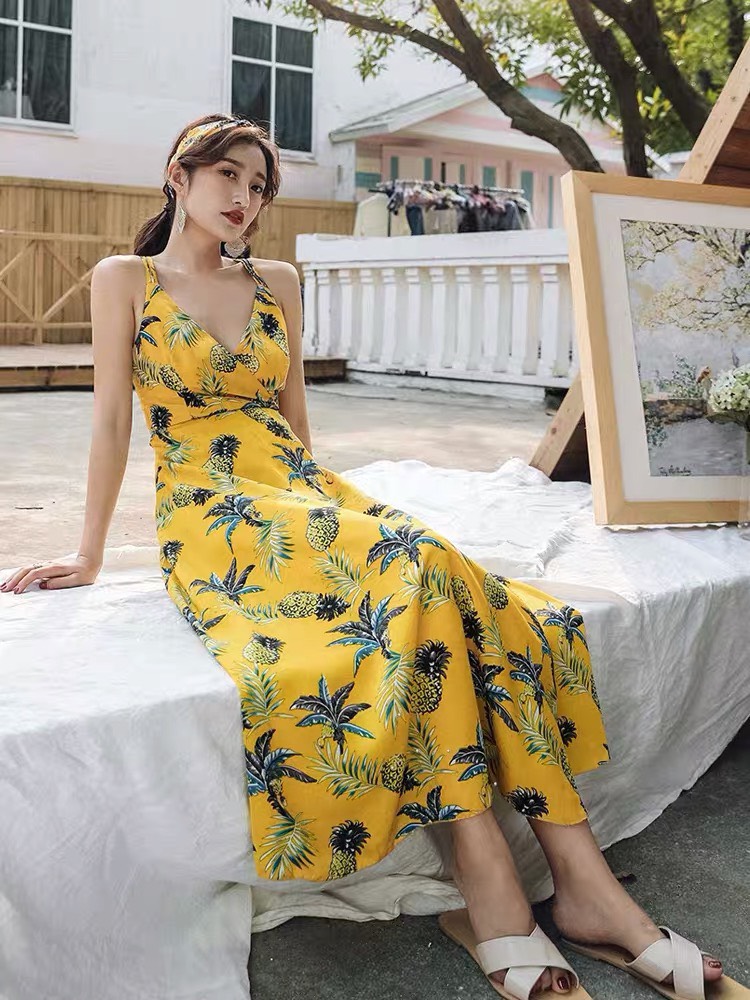 Đầm Maxi vải đũi dây đan chéo kèm turban quyến rũ