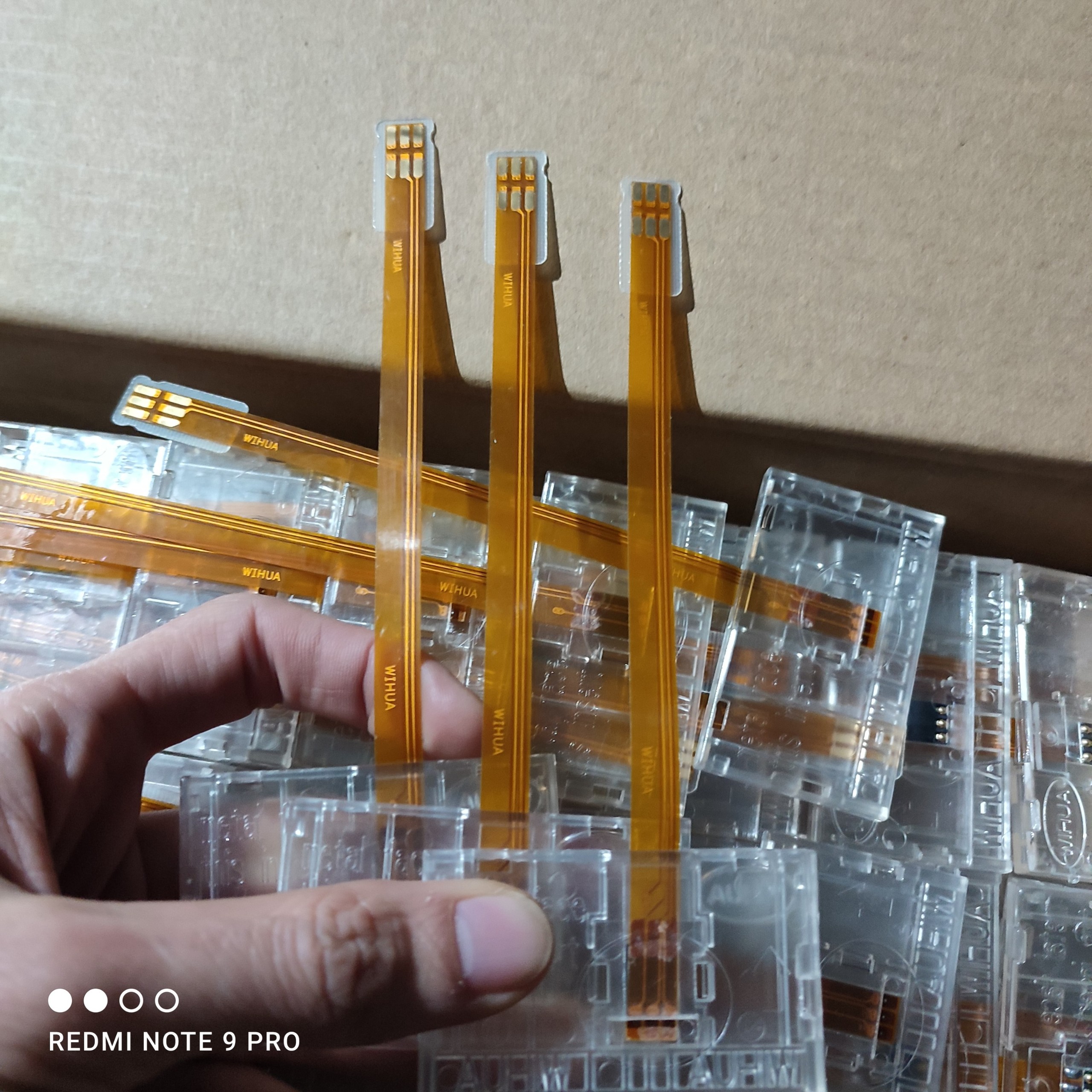 Khay kích sim iphone , khay kích sim samsung