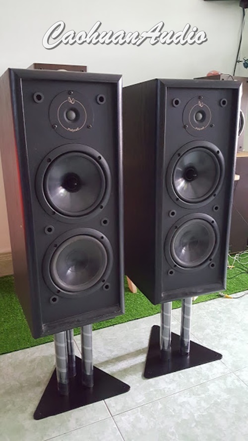 [HCM]Chân để loa bằng sắt Màu Đen 3 Tấc