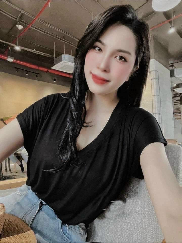GB07 Áo thun nữ tay ngắn phom rộng