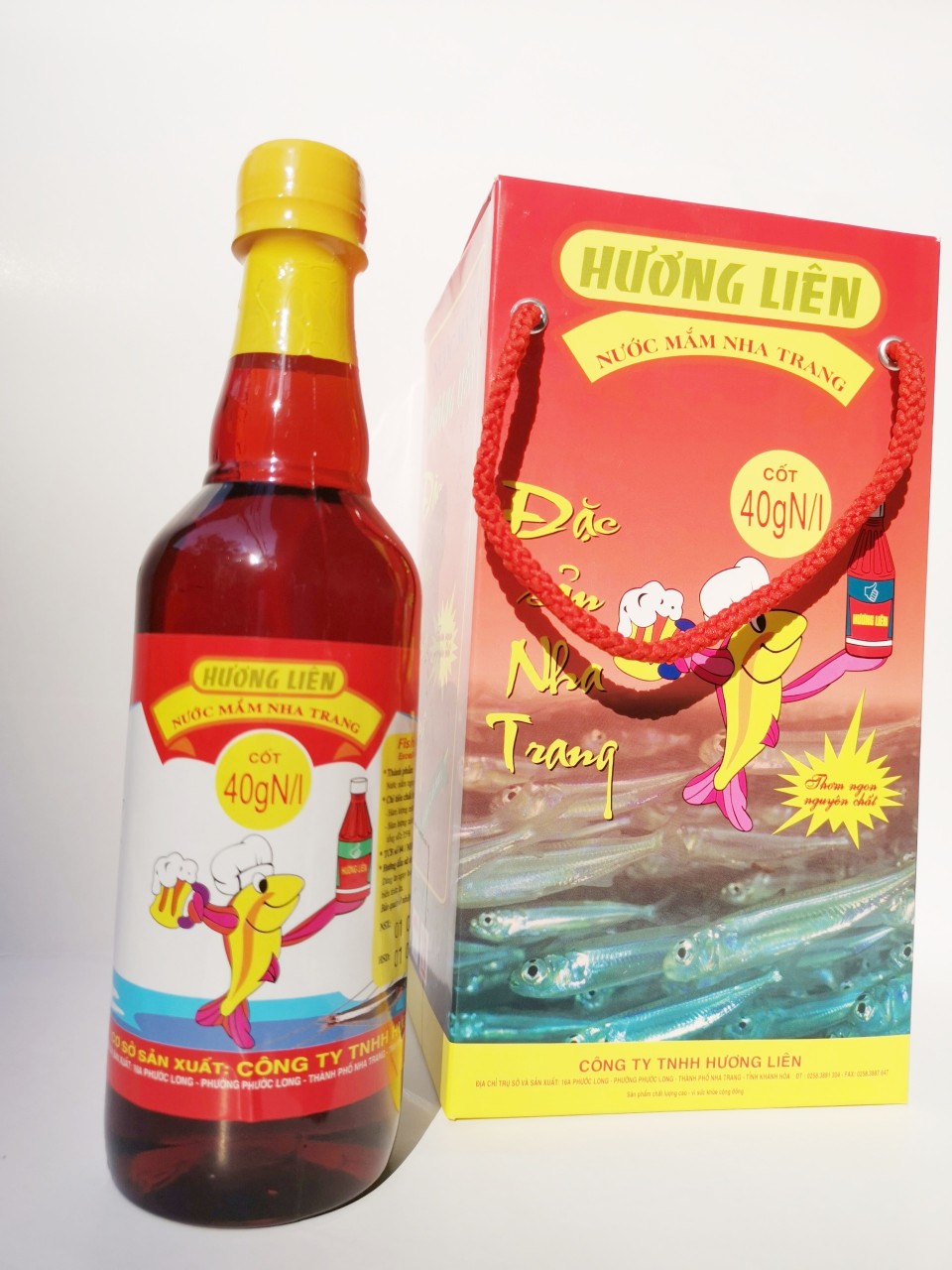 Hộp 4 chai nước mắm Nha Trang Hương Liên - cốt 40 đạm đặc biệt
