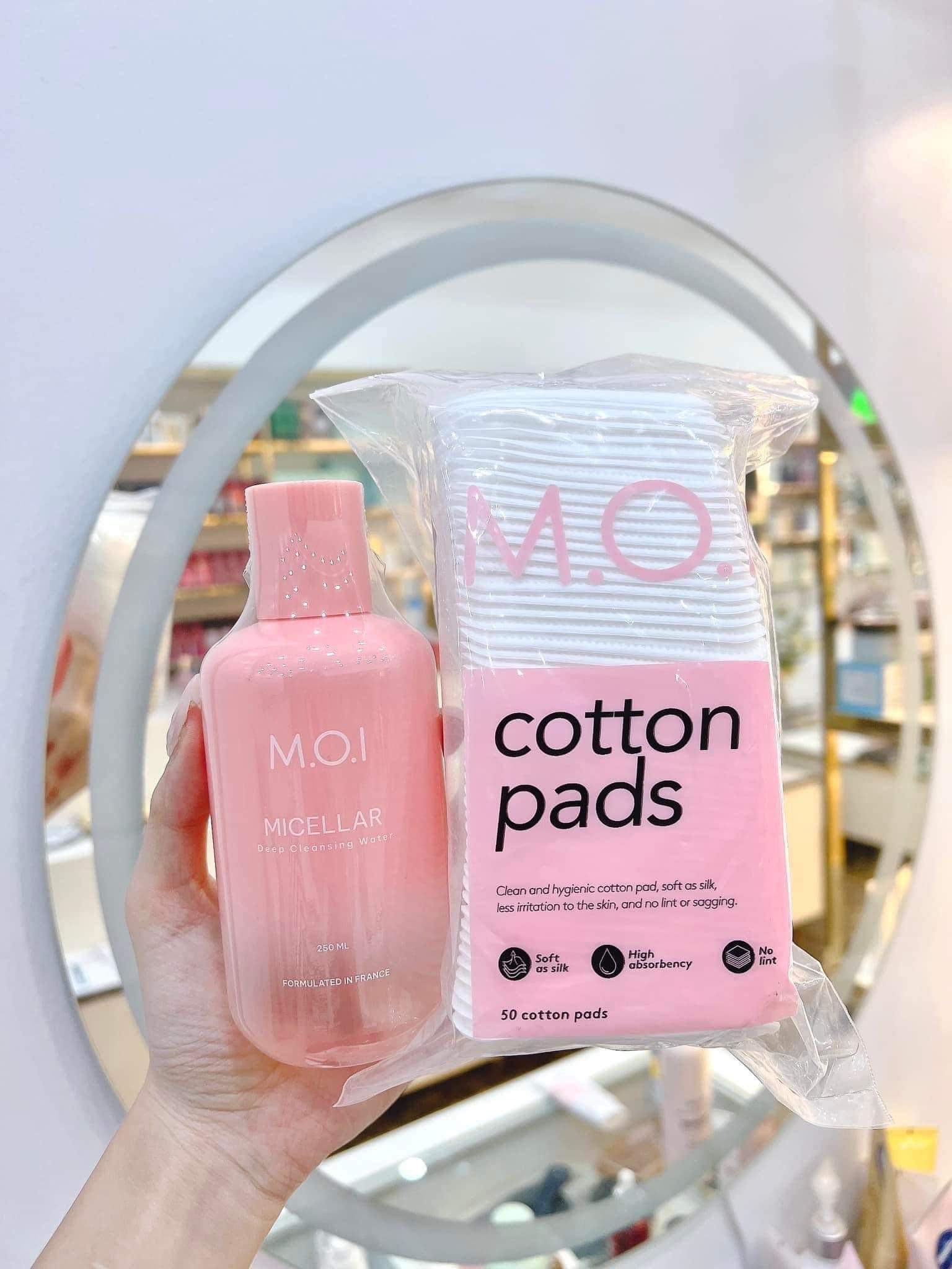 Nước tẩy trang m.o.i tặng túi bông tẩy trang 50 piece hoặc 1 mini tẩy trang 40ml . .sản xuất và nghiên cứu tại phấp , công nghệ mixellar tiên tiến , lành tính , dịu nhẹ