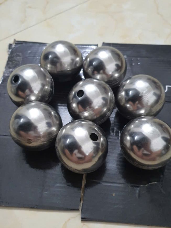 Quả cầu Inox 304 chuyên trang trí hàng rào, cầu thang 60 mm hàng đẹp