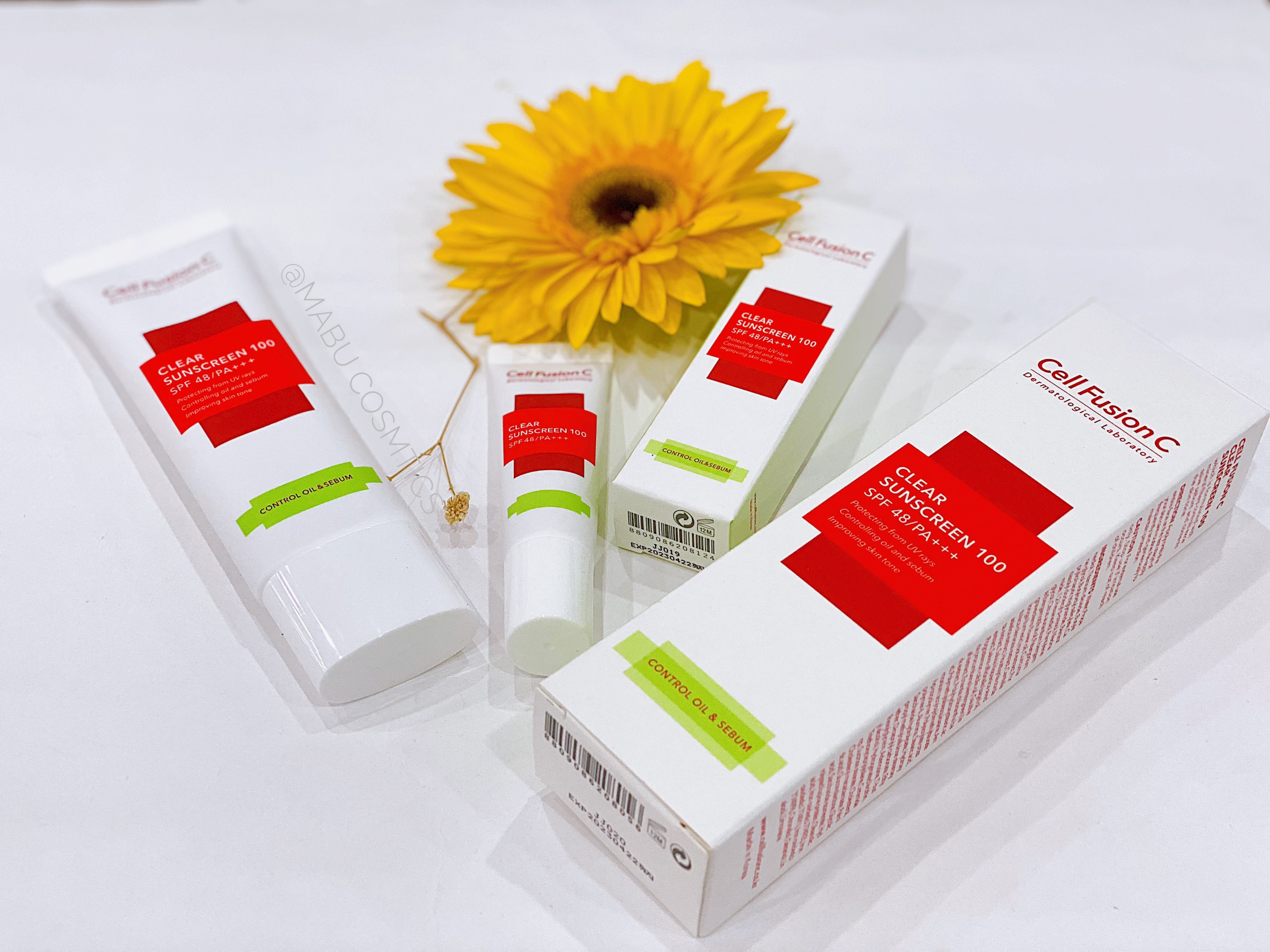 Kem Chống Nắng Cell Fusion C Clear Sunscreen 100 SPF 48/PA+++ (Màu xanh lá)