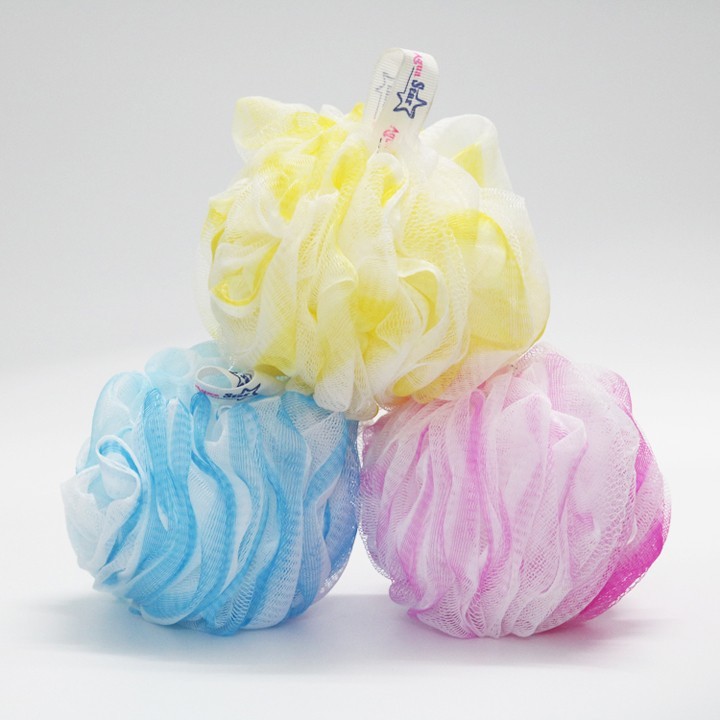 [HCM]Bông tắm tròn lưới mềm hai màu dễ thương