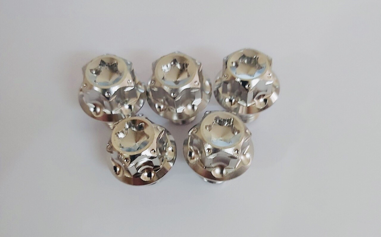 [HCM]Ốc chân gương Sala Ya 10LY lắp được cho mọi dòng xe (inox 304)