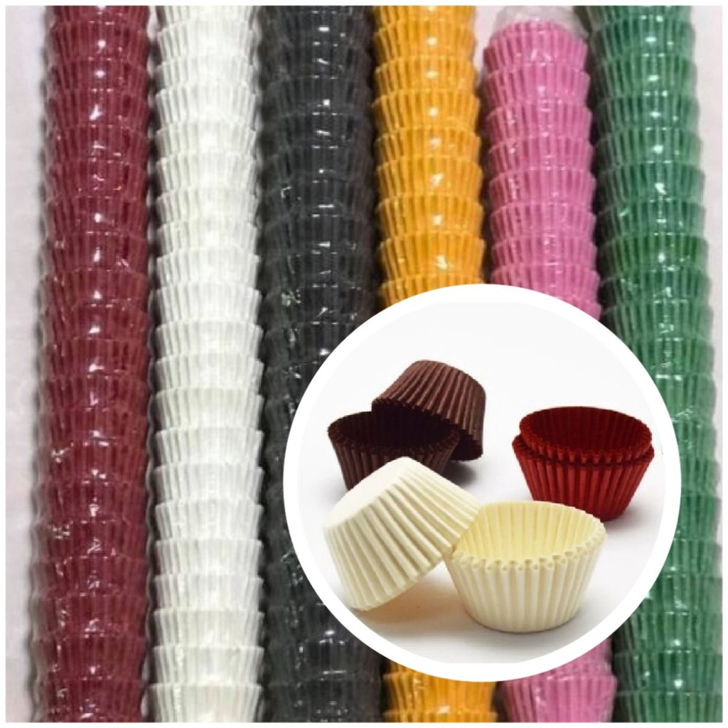 1 cây Cúp giấy nến mềm nhỏ F6/F8 dùng để lót socola, bánh quy, bánh bao