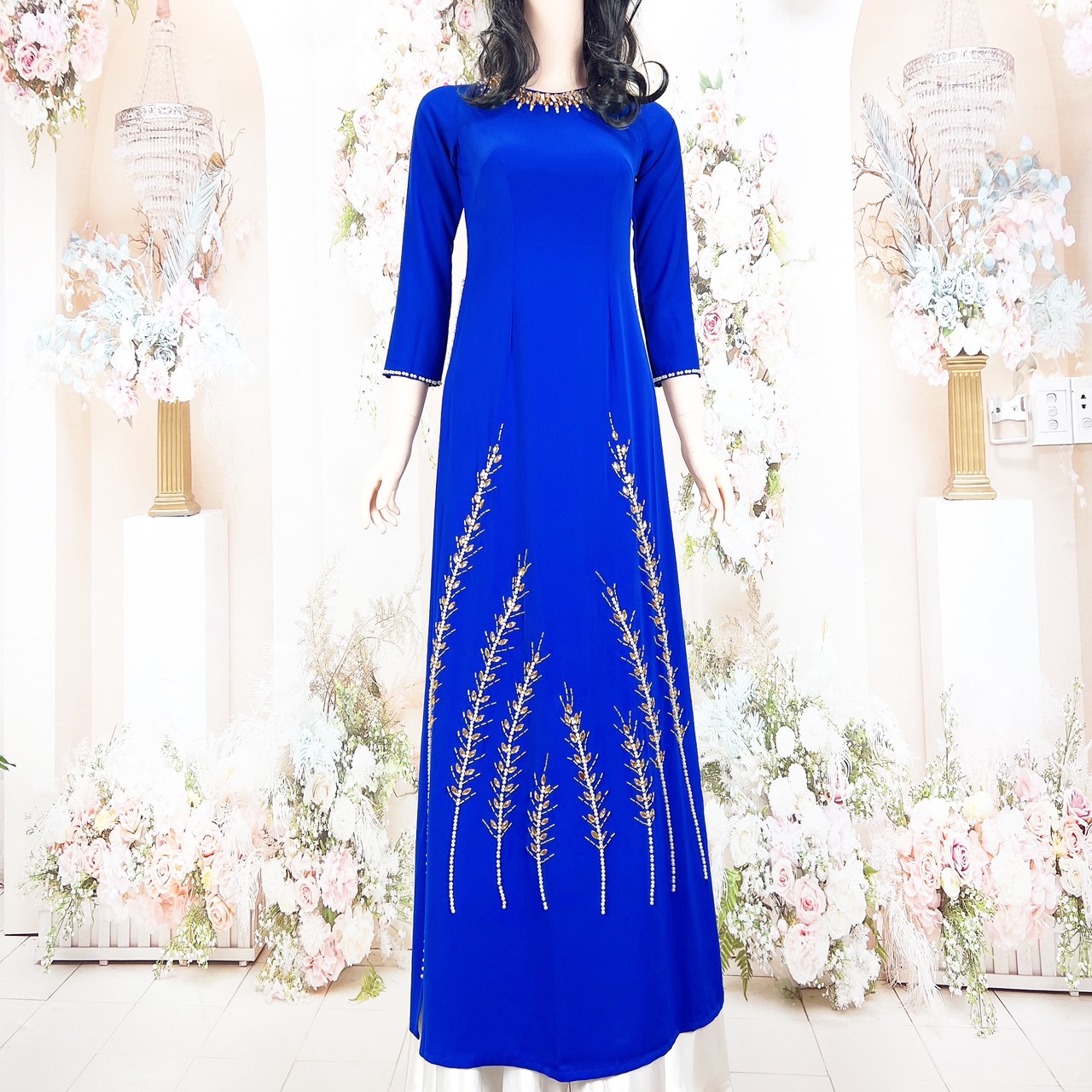 Áo dài tặng mẹ - áo dài trung niên mẫu mới 2023 - m3