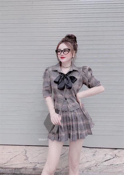 Sét váy caro sơ mi cột nơ nữ tính