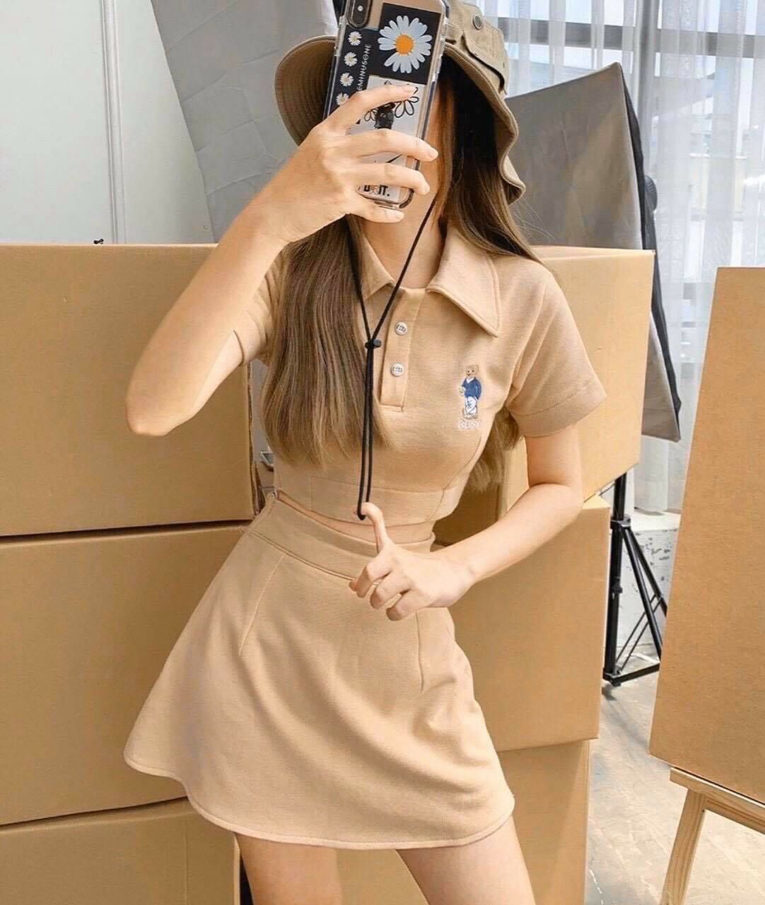 MẪU MỚI(SÉT BỘ ÁO KIỂU CỔ BẺ CROPTOP CHÂN VÁY CHỮ A FORM 50 KG TRỞ LẠI(u)