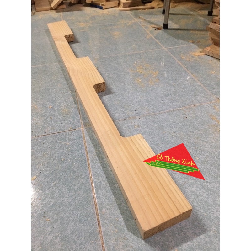 Đố khuyết gỗ thông dùng để đóng chân giường pallet dài 1m1, cao 9cm, dày 3cm đã bào láng đẹp
