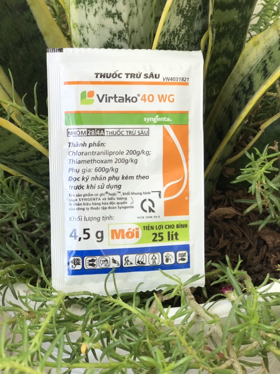 Đặc trừ cuốn lá sâu đục thân rầy lưng trắng Virtako 40WG