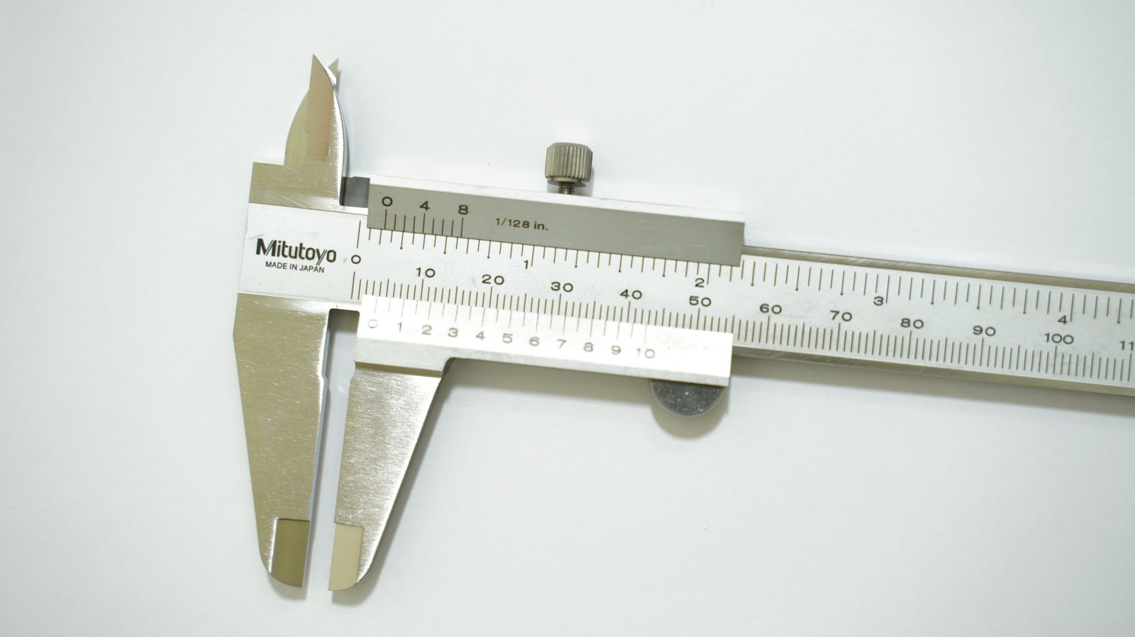 Thước kẹp bằng kim loại kích thước đo 150mm