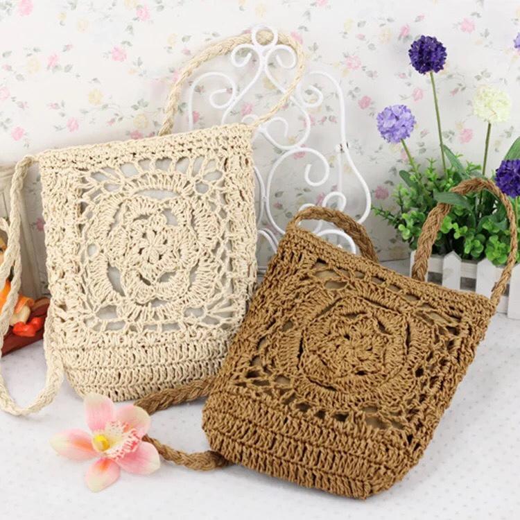 Túi cói đi biển hoạ tiết hoa