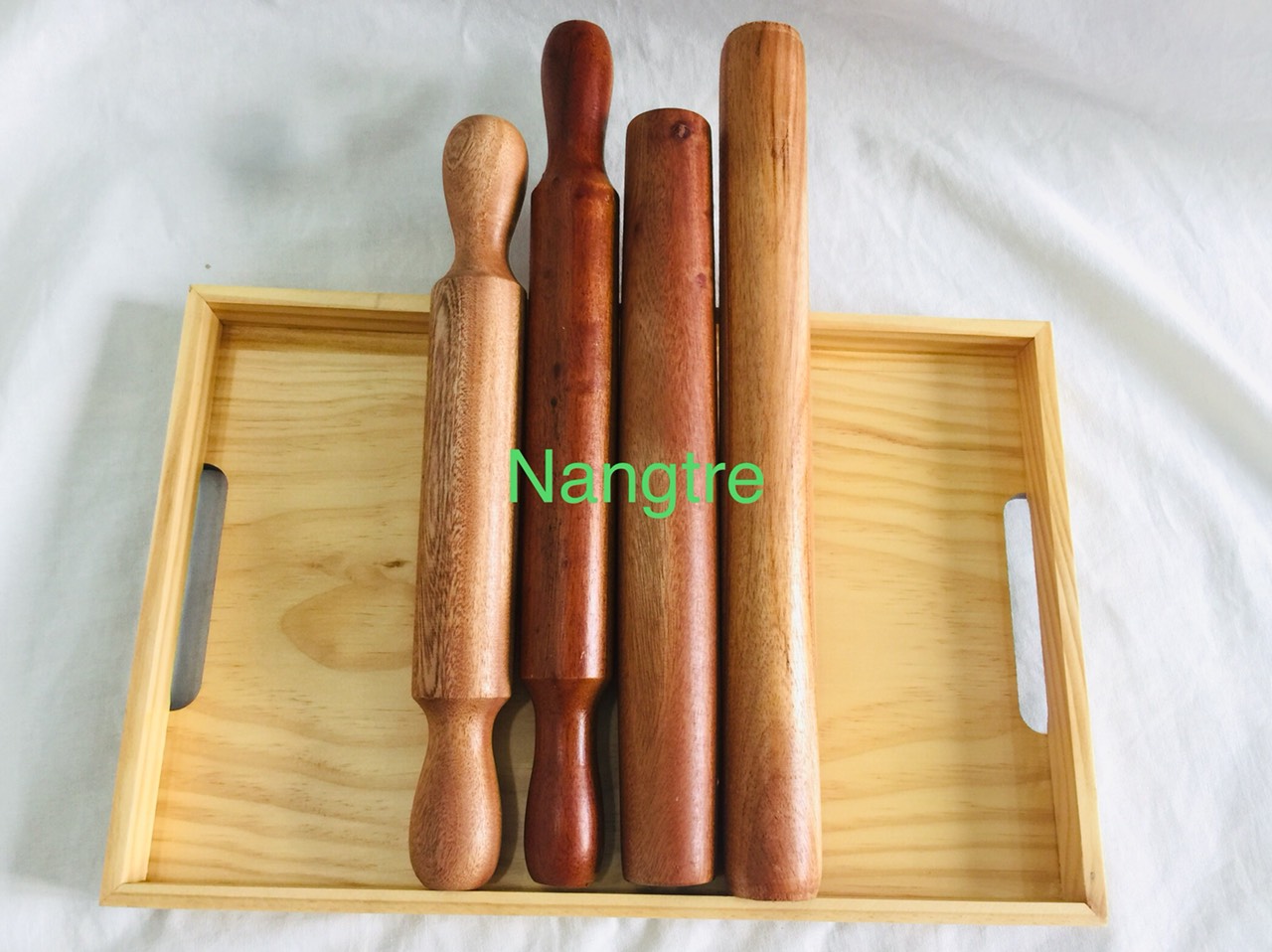 Cây lăn bột làm bánh bằng gỗ
