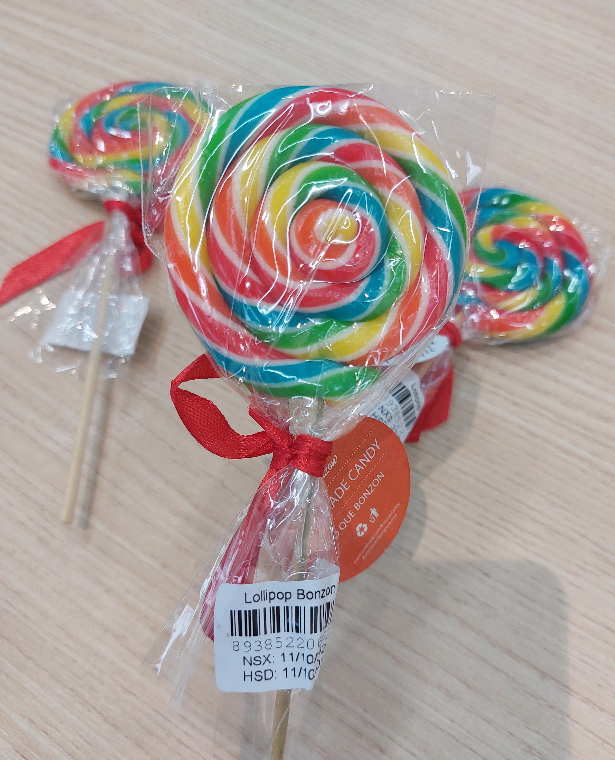 Kẹo mút lollipop cầu vòng - Bách hóa chú hoài