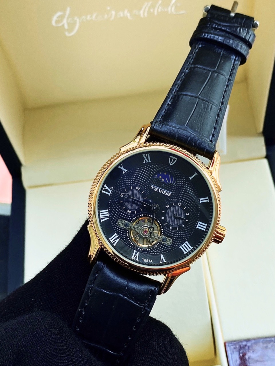 [HCM][TẶNG VÒNG TAY] Đồng Hồ Nam Chạy Cơ TEVISE T815A Dây Da Cao Cấp Thiết Kế Lộ Máy Sành Điệu Và Phong Cách