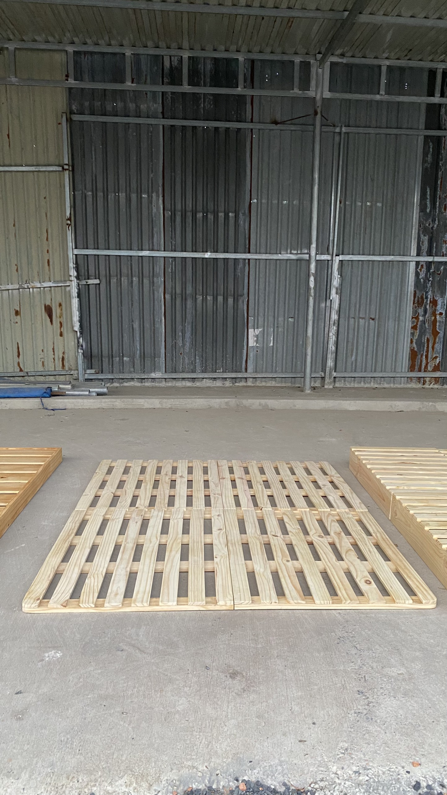 Giường ngủ đa dạng kích thước - Giường pallet - Giường gỗ thông - Giường ngủ giá rẻ