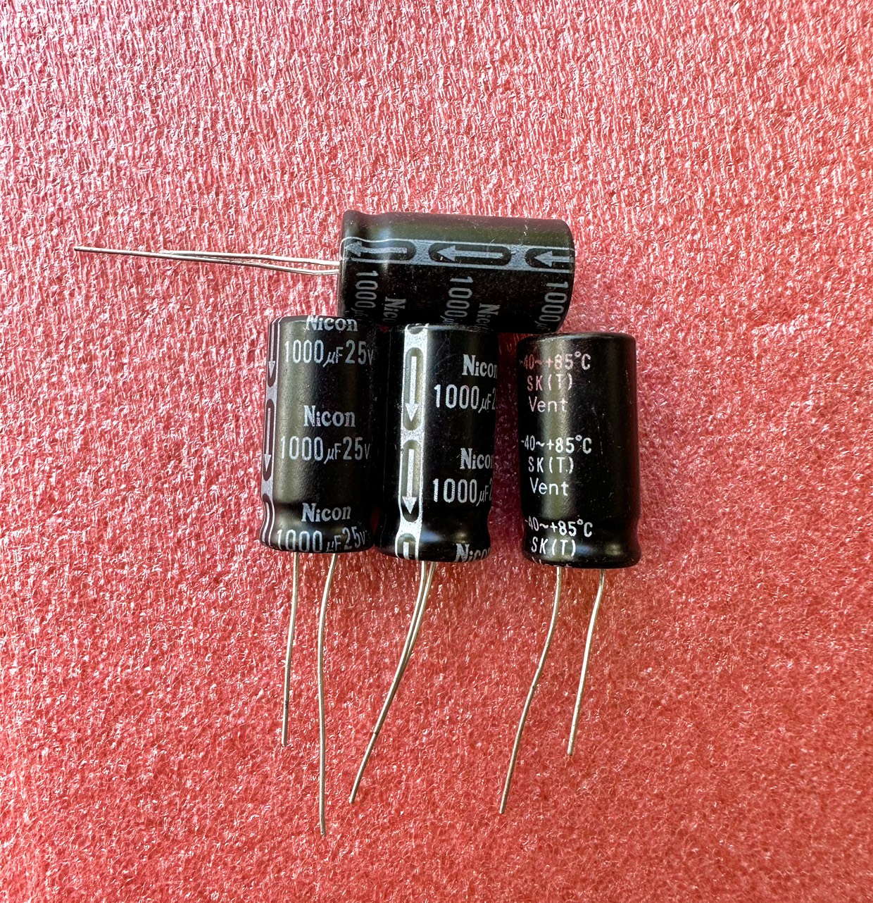 Combo 5 tụ 1000uf/25v nicon