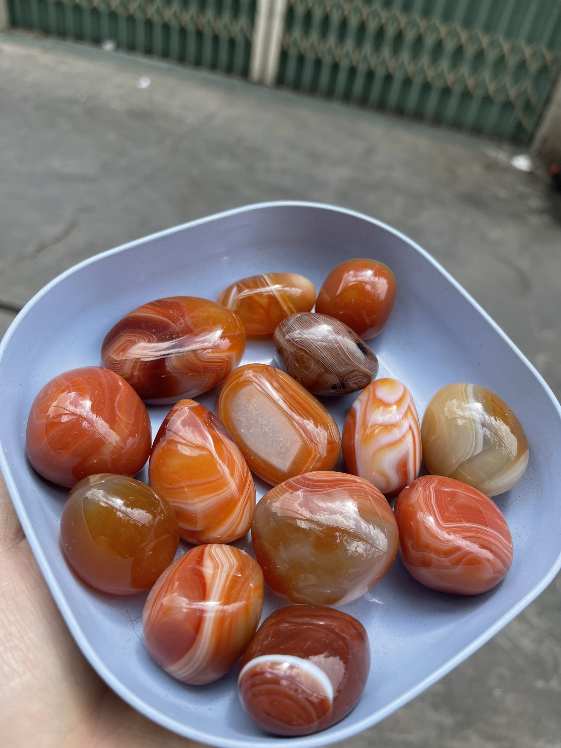 Palm đá mã não đỏ cam - agate palm - đá thanh tẩy, sưu tầm | cada decor