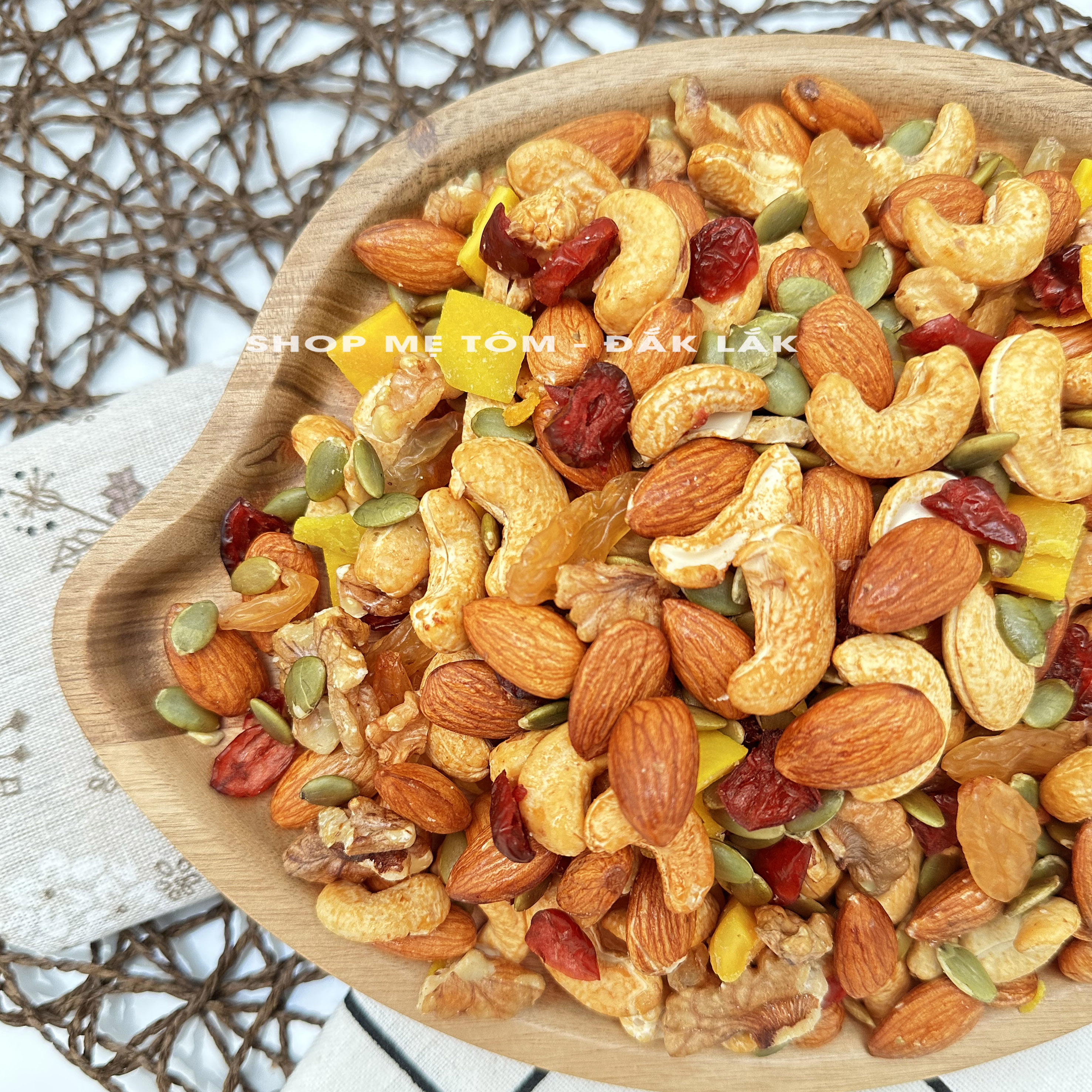 Granola Không Đường Siêu Hạt 100% Hạt Không Yến Mạch - Ăn Kiêng (Nướng Mật Ong) - Ăn Vặt, Tăng Cân, Giảm Cân, Tốt Cho Trẻ Em, Bà Bầu