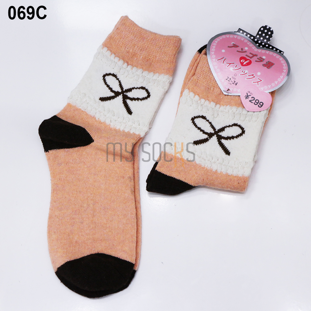 Vớ nữ len thắt nơ cao cổ