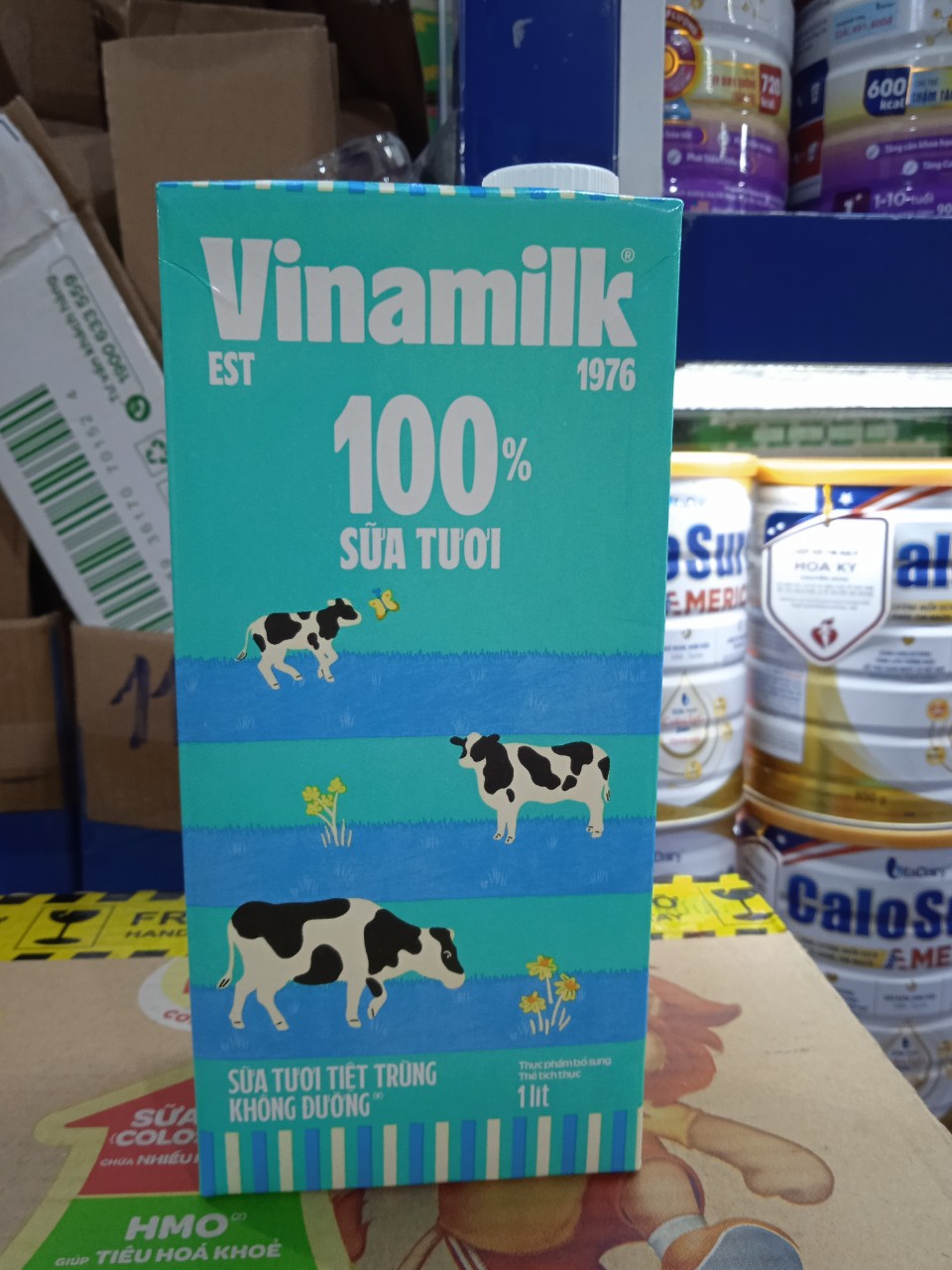 Sữa tươi tiệt trùng Vinamilk 100% Không đường - Hộp giấy 1L