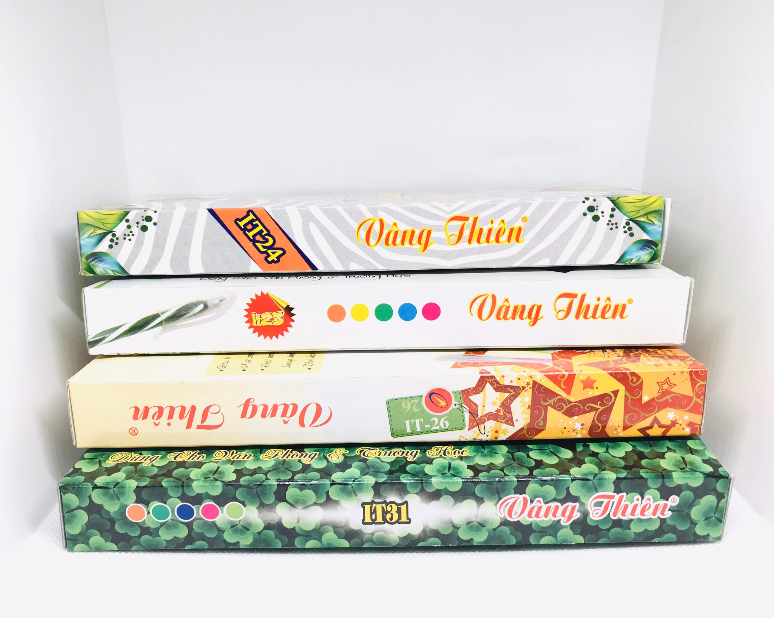 Bút Nến Vâng Thiên - Giao mẫu ngẫu nhiên - Mực Xanh