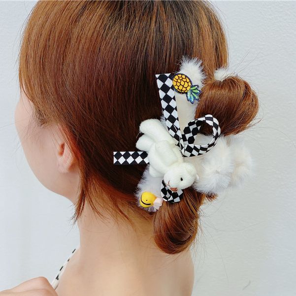 Kẹp tóc càng cua phong cách Hàn Quốc dễ thương, chất vải lông xù thân to kèm gấu trắng nhỏ và nơ, phụ kiện tóc nữ đẹp, thời trang