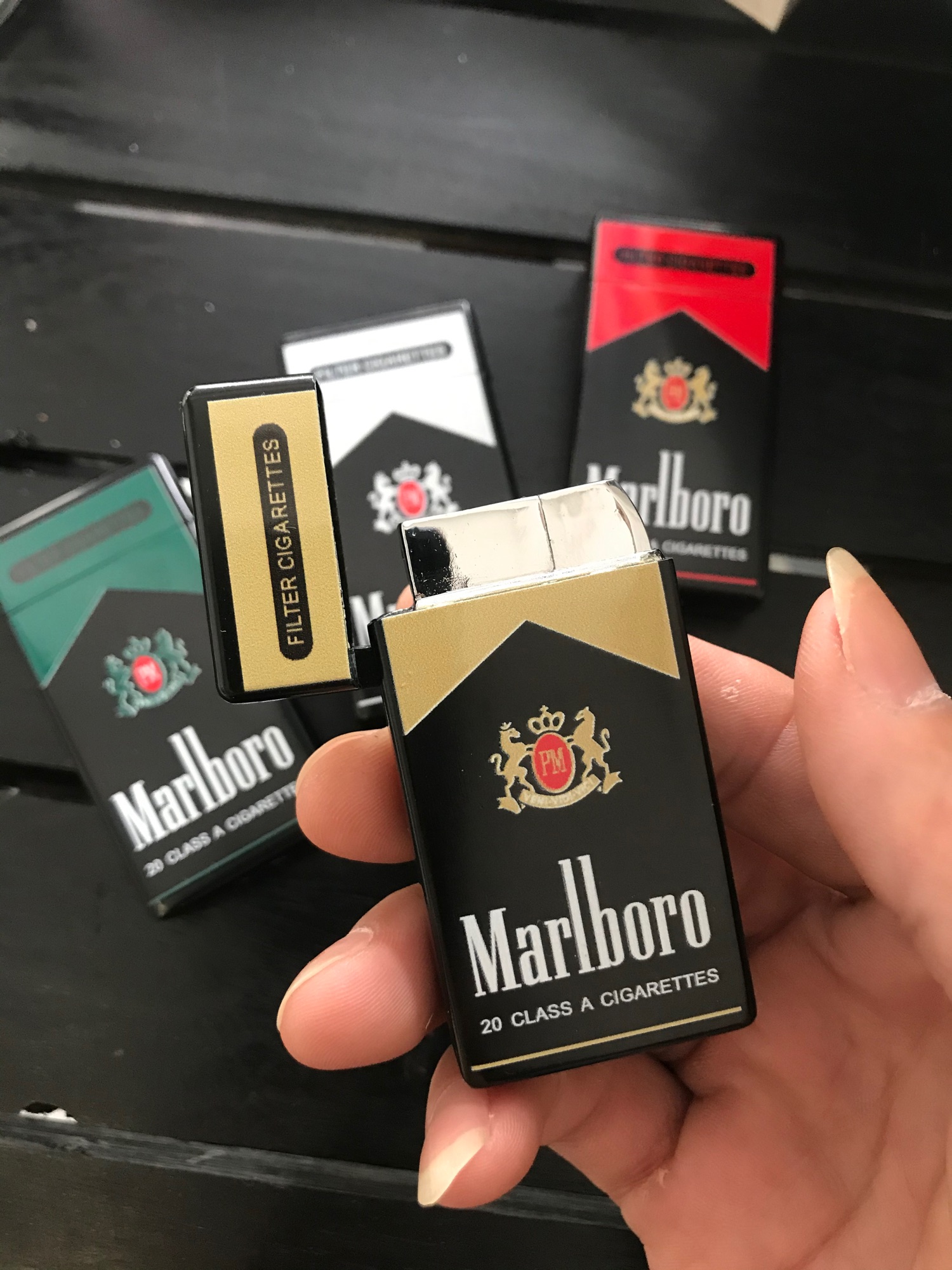 Bật lửa 2 tia lửa marl