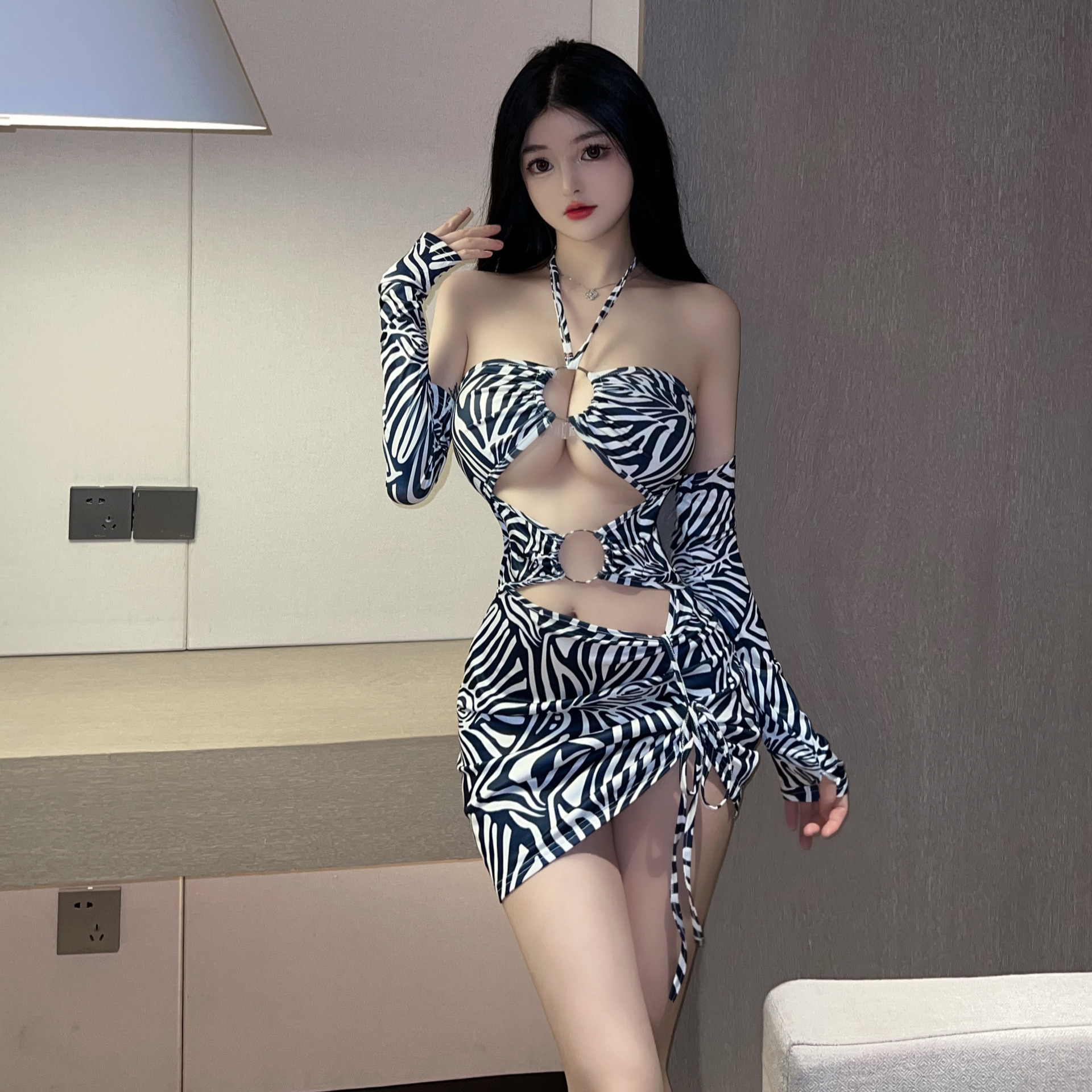 Đồ lót sexy họa tiết da báo gợi cảm ren bó sát bộ đồng phục hộp đêm bikini