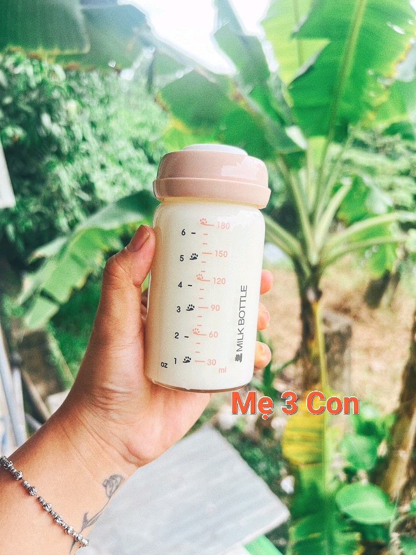 Bình trữ sữa thuỷ tinh snowbear 180ml