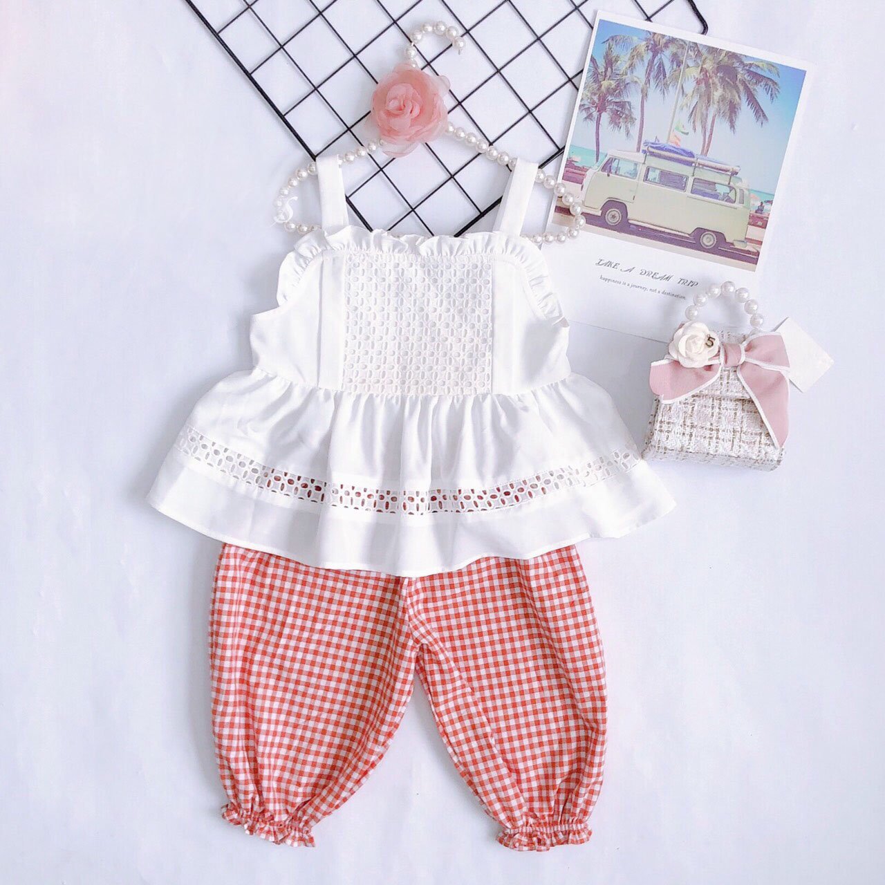 XẢ KHO - set kiểu 2 dây xinh cho bé gái mix ren thô boi viền bèo xinh xắn và quần caro đỏ,đen xinh