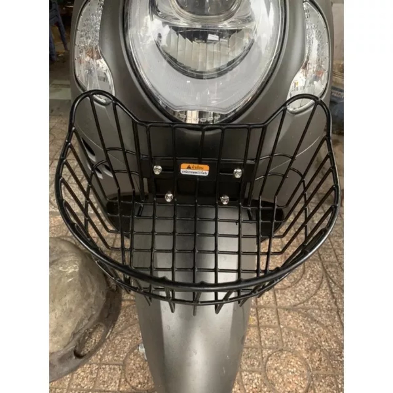 Rổ lưới thái gắn cho xe Scoopy