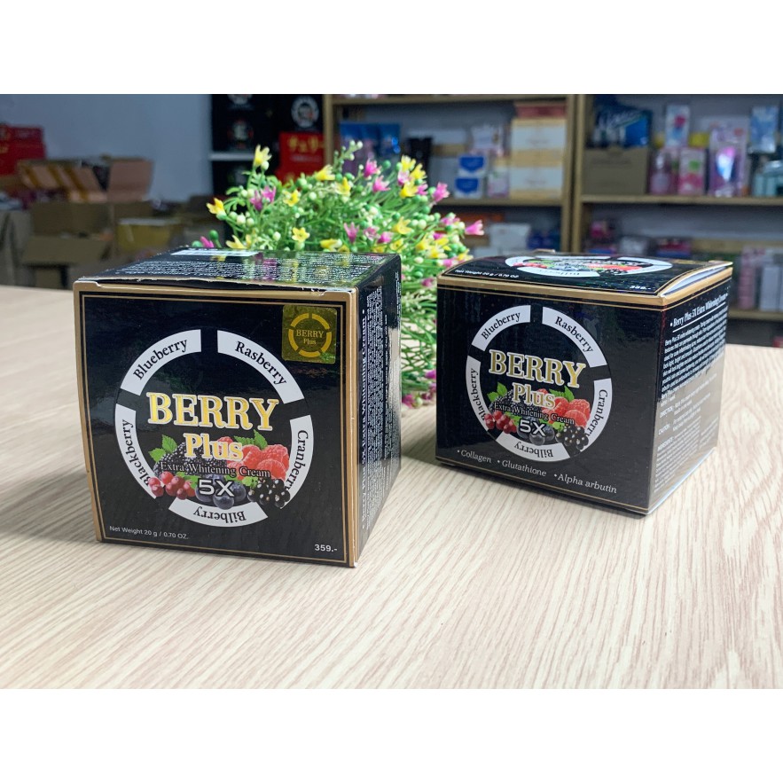 Kem xóa nám tàn nhang mụn trứng cá Berry Plus Extra Whitening Cream 5X Thái