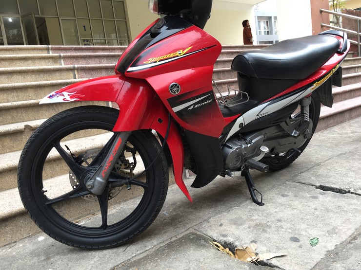 [ 3 món ] Đầu đèn trước màu ĐỎ CỜ kèm pha đèn xe JUPITER V + JUPITER R, đồ phụ tùng xe máy giá rẻ