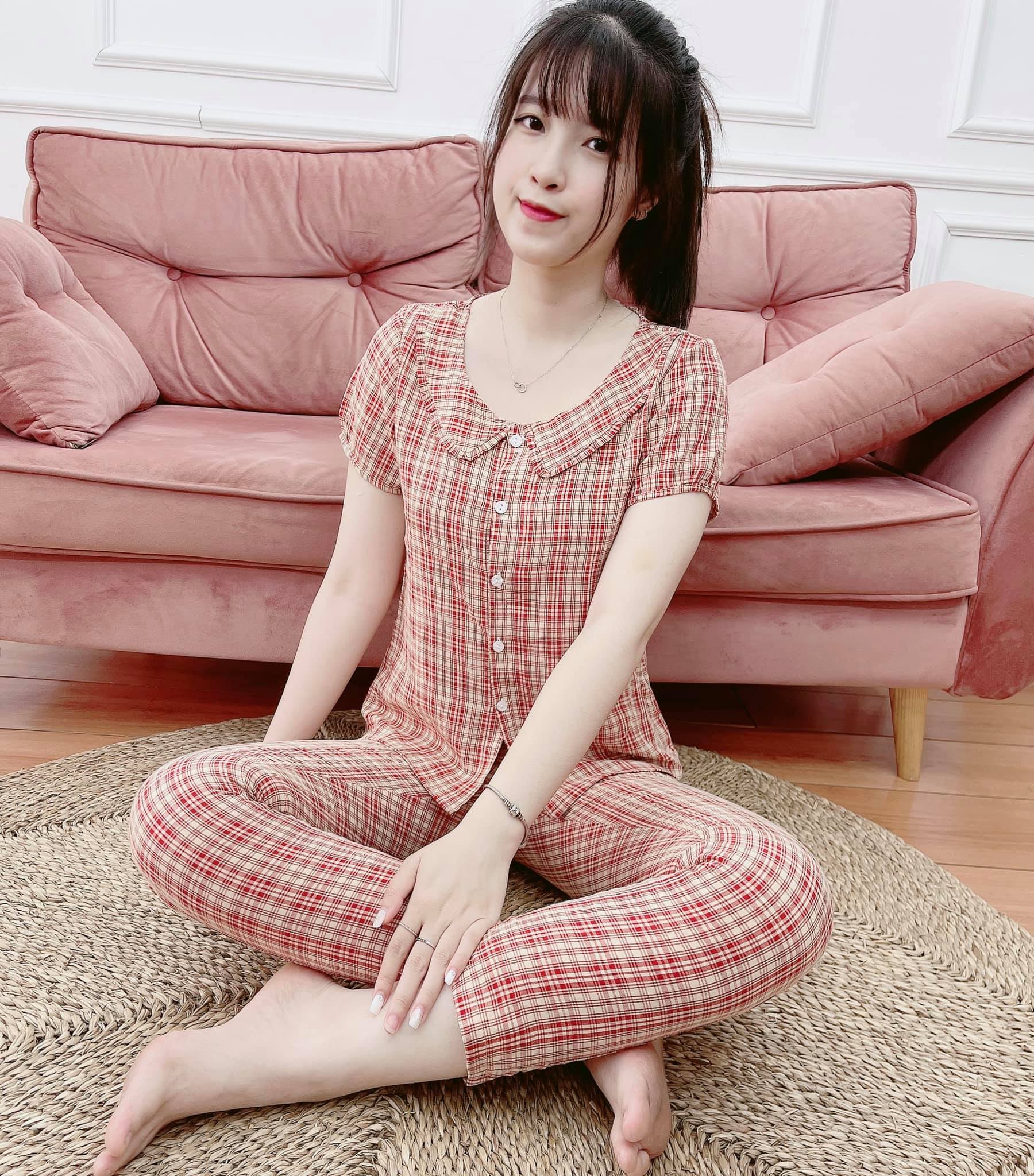Đồ bộ mặc nhà nữ quần dài kẻ caro chất thô mềm mặc mát