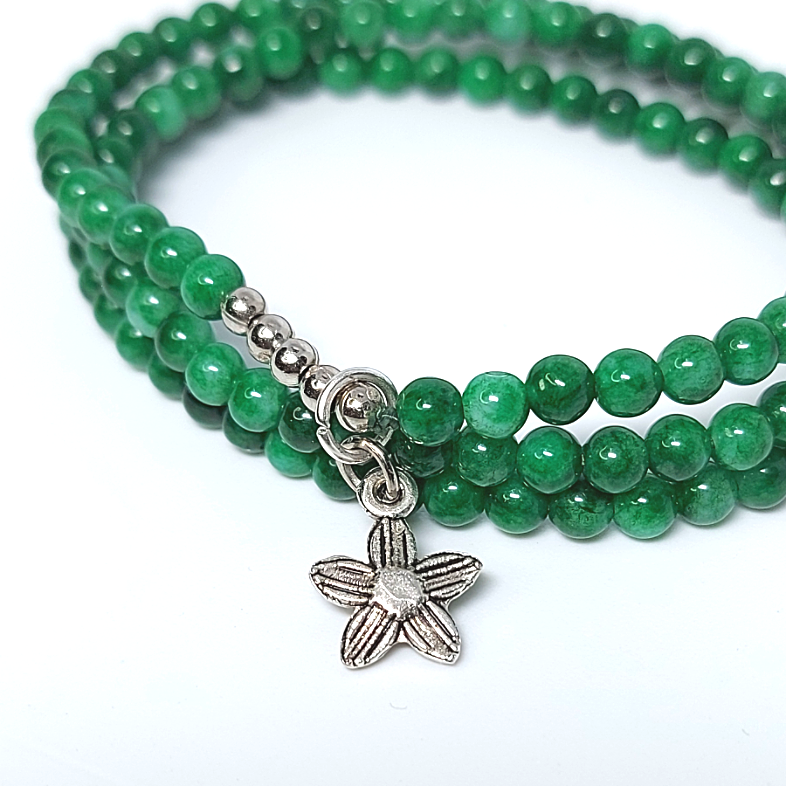 Vòng tay Cẩm Thạch Xanh Lý Táo size mini 4 li đá màu cẩm thạch Đeo Phong Cách Quấn 3 charm Hoa Bạc | Hoa Minh Gem