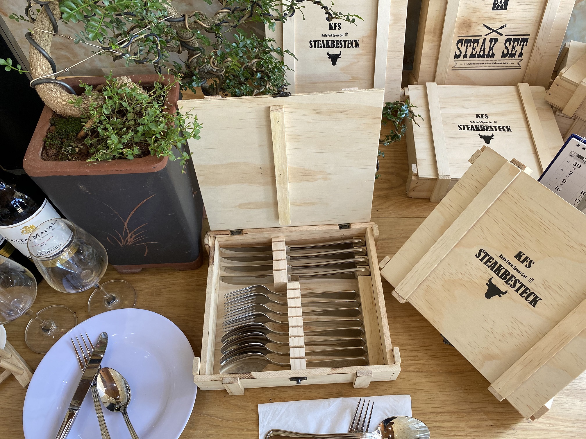 Bộ 4 Dao 4 Nĩa 4 Muỗng inox 18/10 cao cấp dành cho nhà hàng, khách sạn 4 sao